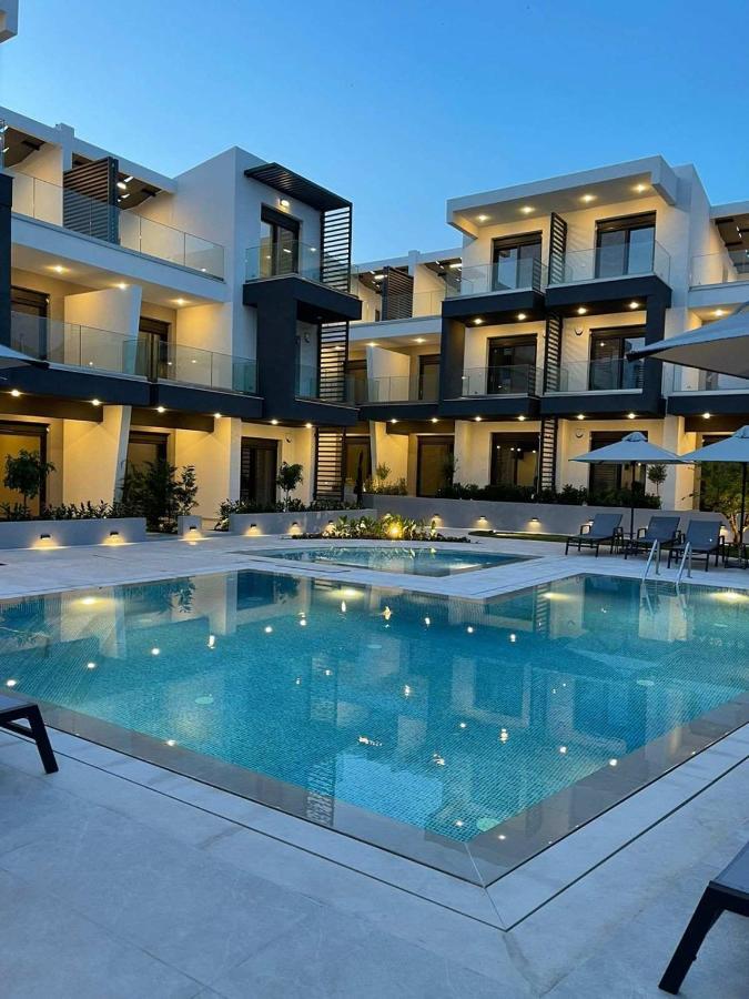 Evion Residence A11 니키티 외부 사진