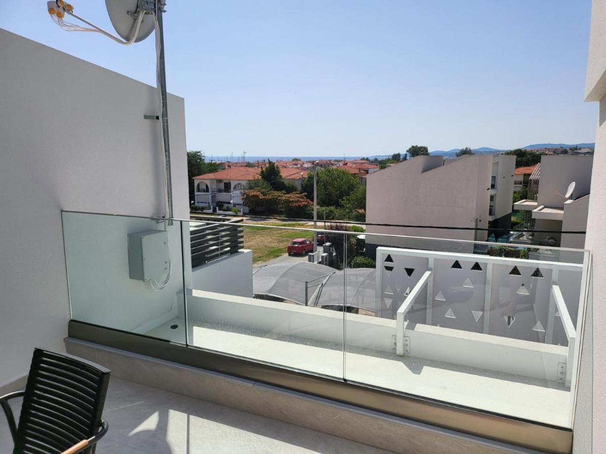 Evion Residence A11 니키티 외부 사진